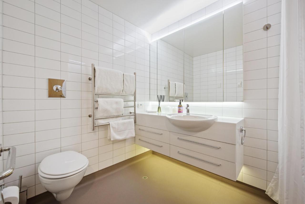 Bay Suites - 328 Oriental Parade ウェリントン エクステリア 写真