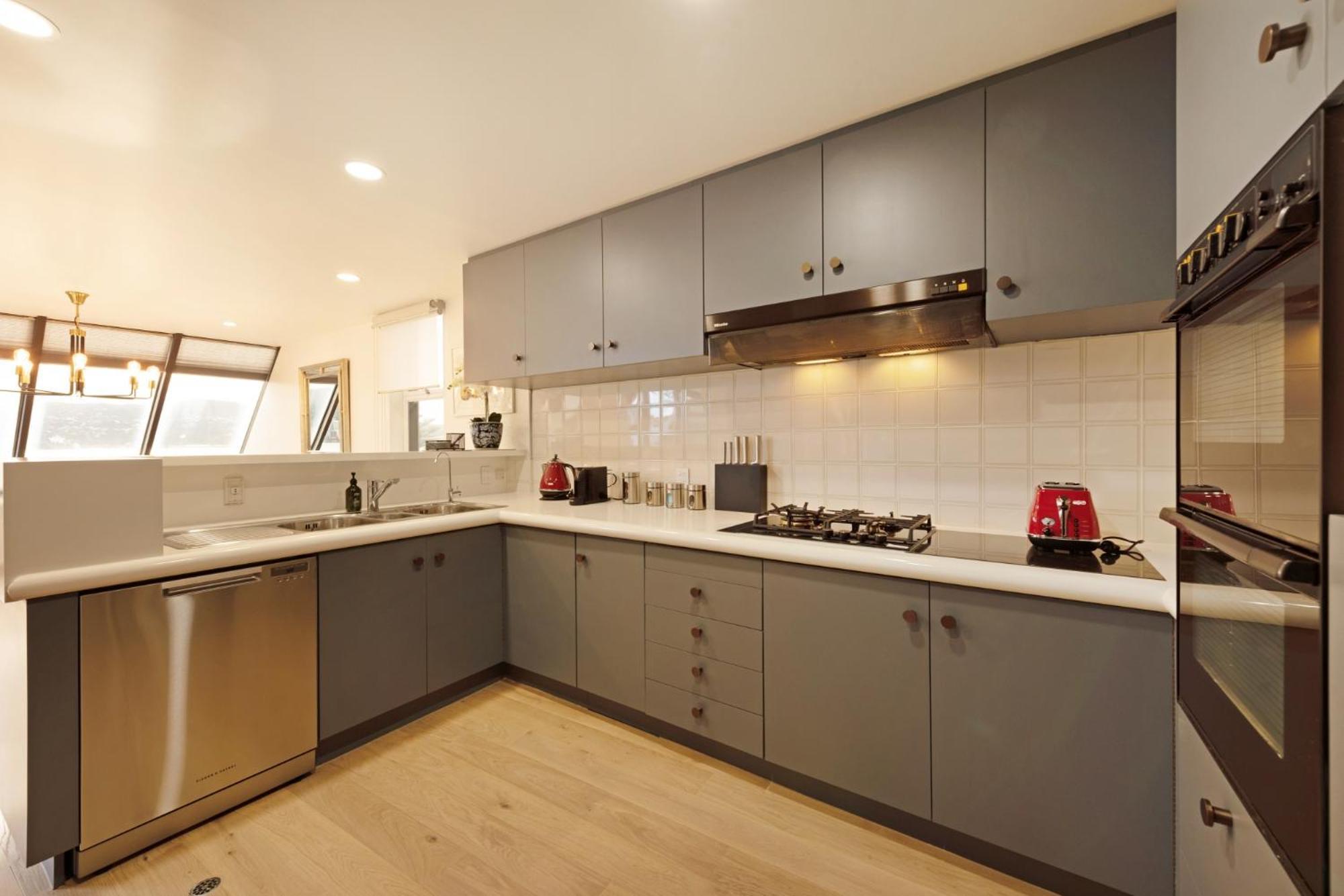 Bay Suites - 328 Oriental Parade ウェリントン エクステリア 写真