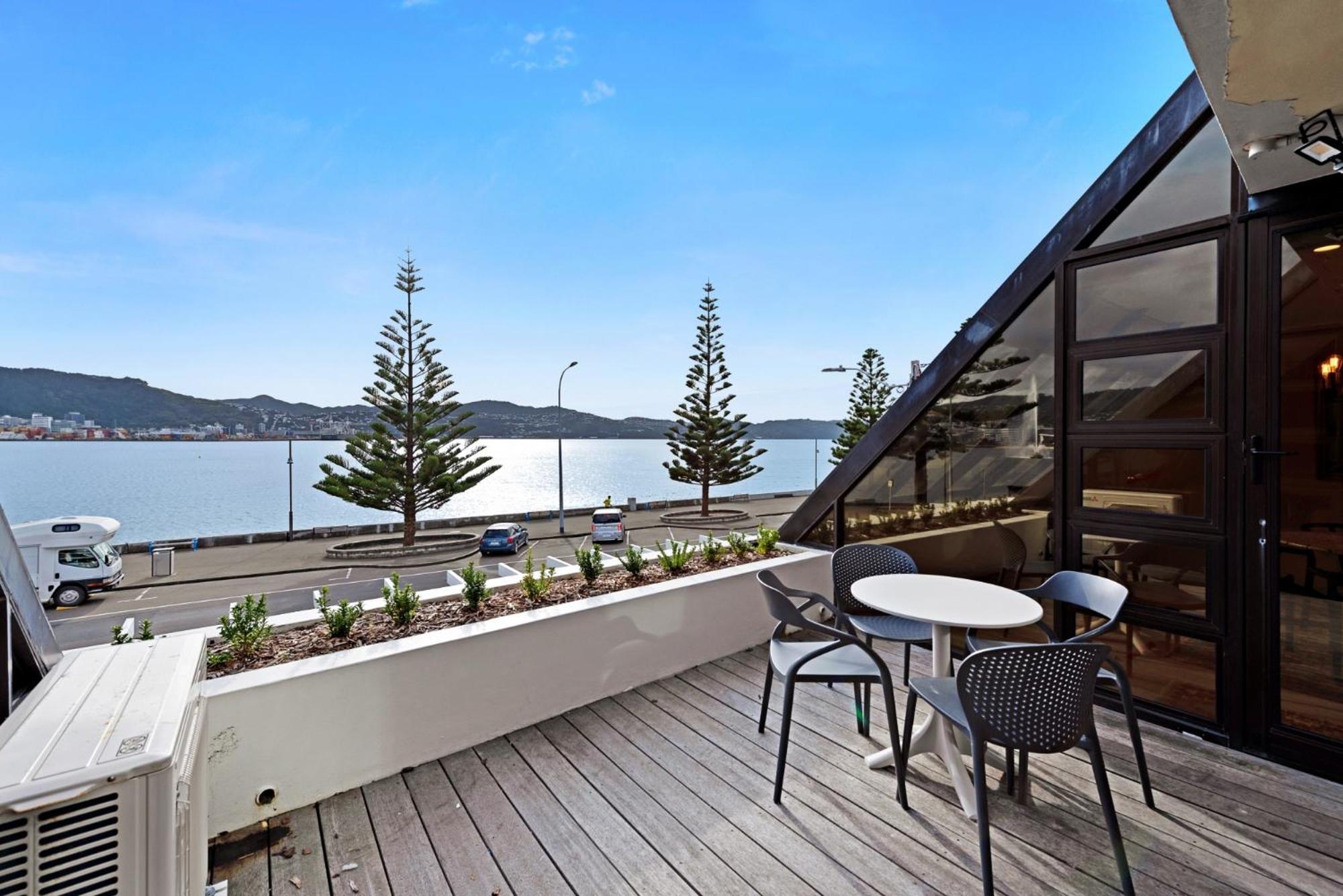 Bay Suites - 328 Oriental Parade ウェリントン エクステリア 写真